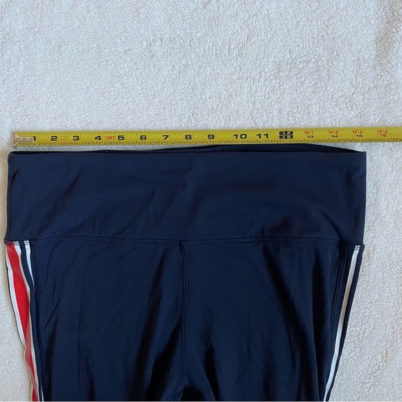 Tory Sport Navy Capri Leggings Stripes Side Size XL - Picture 9 of 11